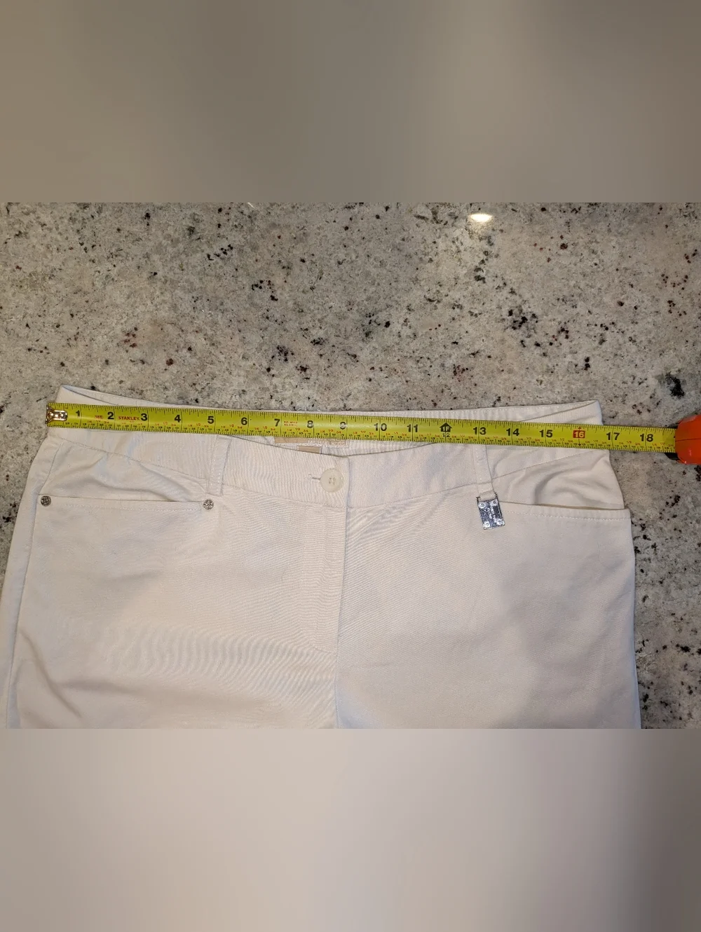 Michael Kors Gramercy Fit White Stretch Pants Size 10 Straight Leg Ankle